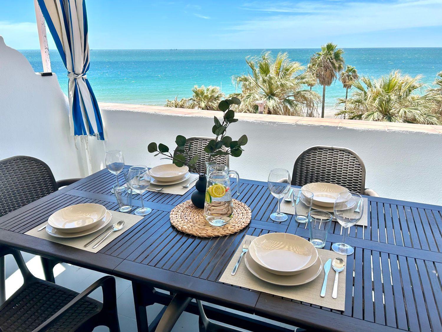 Gatu Villa Mar "Preferente Para Mayores De 25 Anos Y Familias " El Puerto de Santa Maria Exterior photo